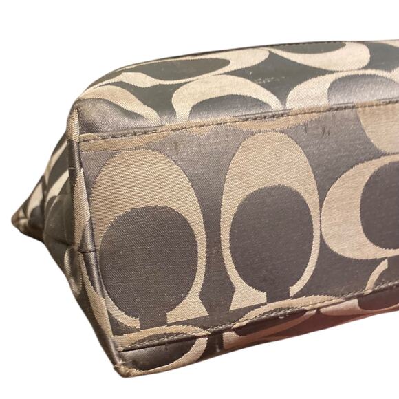 Authentic COACH Signature C Tote LAURA Cream/White F18335 Large Bag - Picture 6 of 10